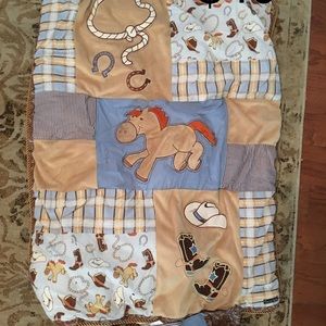 Crib bedding